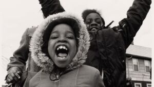 Más de 200 fotografías del proyecto documental estadounidense de los años 70 se exhiben en el Smi…